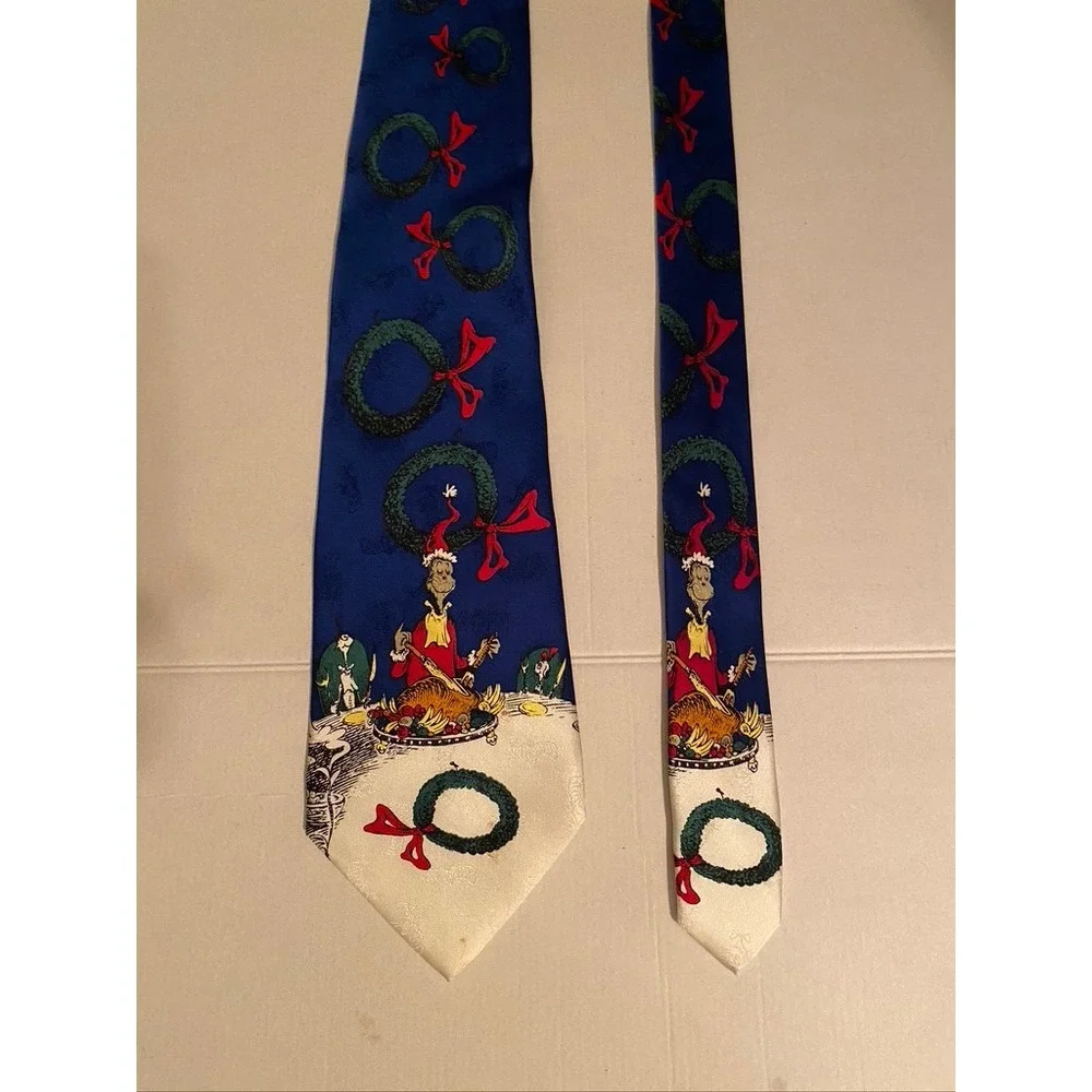 Dr. Seuss How the Grinch Stole Christmas Silk Tie Blue Holiday Roast Beast 1994